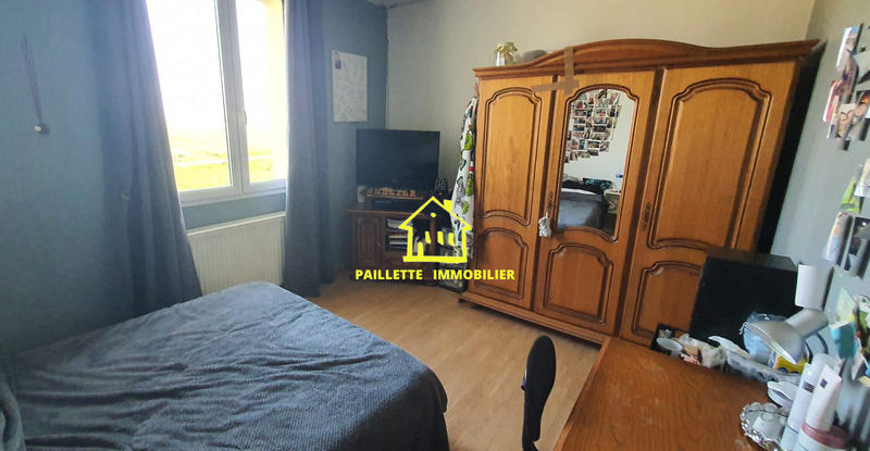 Maison - 180 m² - 5 pièces