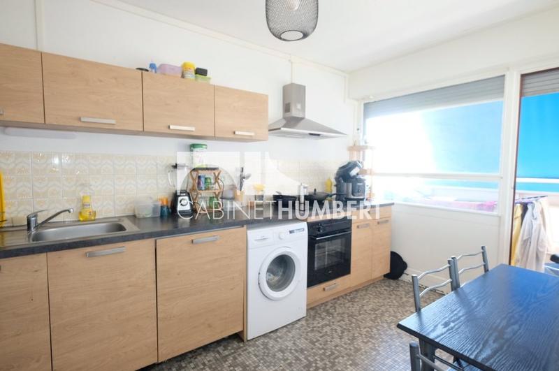 Appartement - 99 m² - 4 pièces