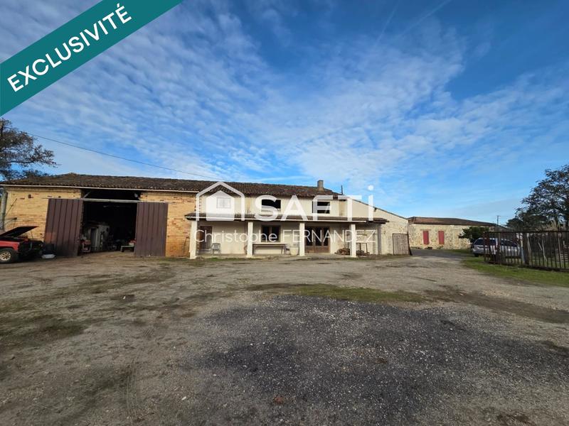 Maison - 303 m² - 10 pièces