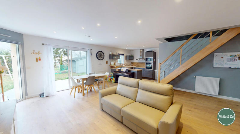 Maison - 110 m² - 5 pièces