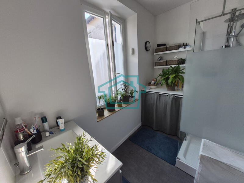 Maison de village - 100 m² - 4 pièces