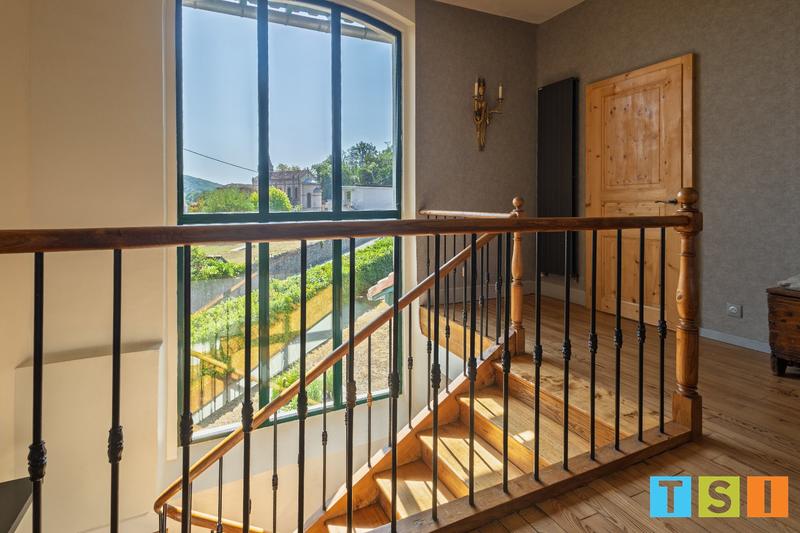 Maison bourgeoise - 140 m² - 4 pièces