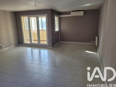 Appartement - 81 m² - 3 pièces