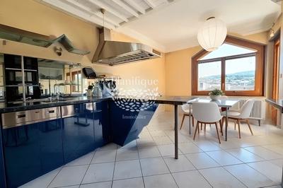 Duplex - 140 m² - 6 pièces