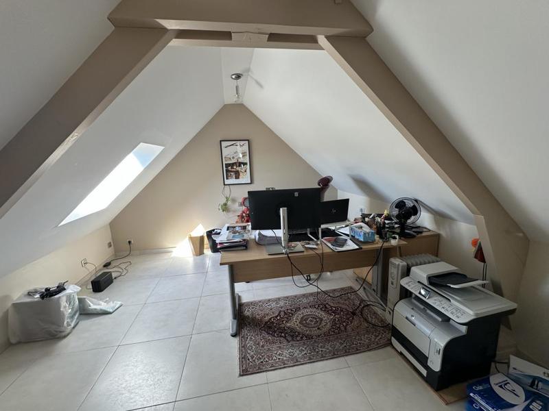 Villa - 147 m² - 8 pièces