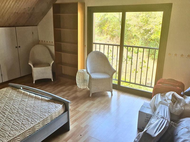 Maison - 170 m² - 7 pièces