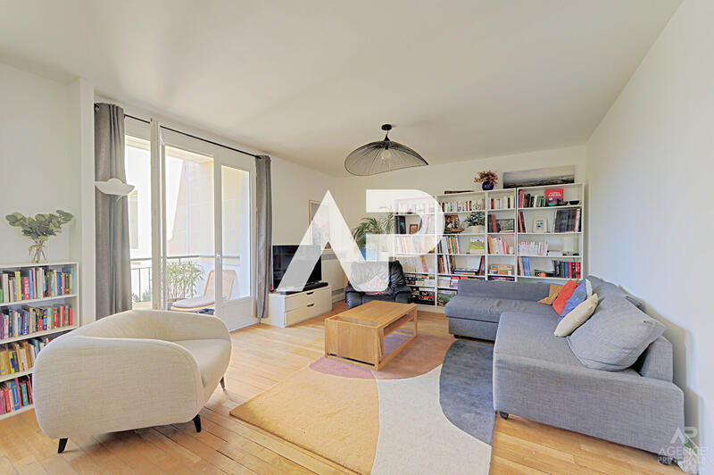 Appartement - 72 m² - 4 pièces