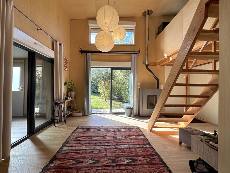 Maison - 84 m² - 4 pièces