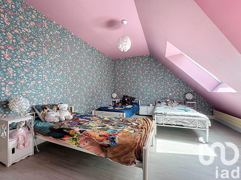 Maison - 192 m² - 9 pièces