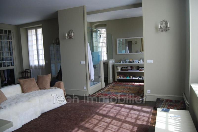 Demeure - 1 100 m² - 16 pièces