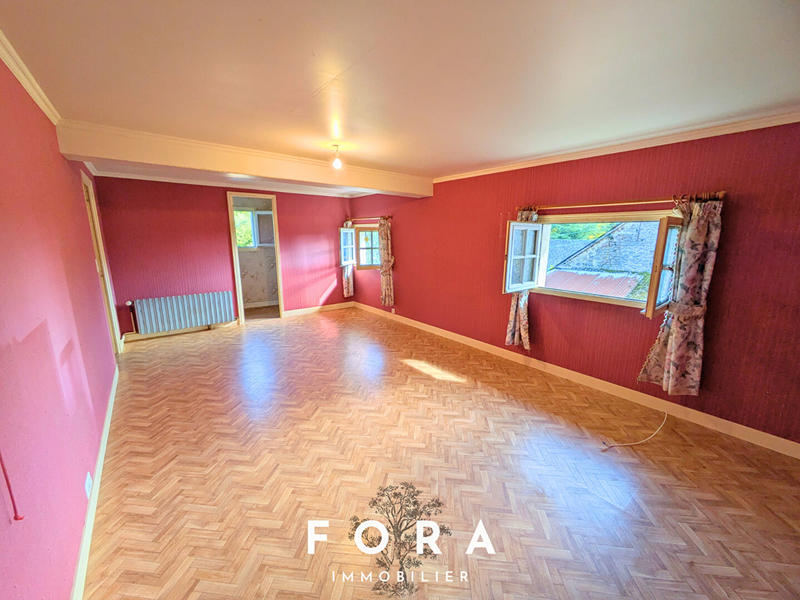 Maison - 138 m² - 5 pièces