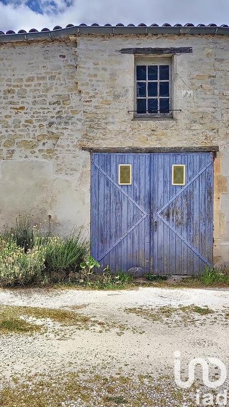 Maison - 288 m² - 8 pièces