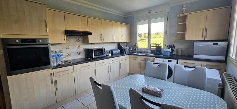 Maison - 115 m² - 7 pièces