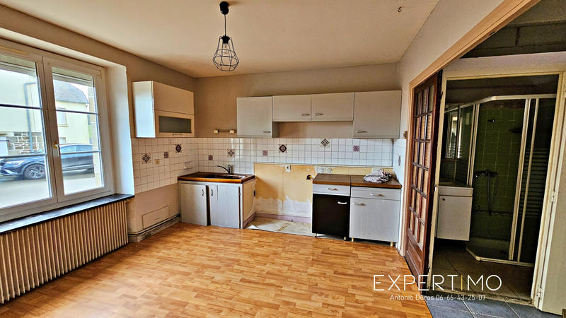 Maison - 121 m² - 6 pièces