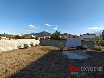 Terrain constructible - 303 m²