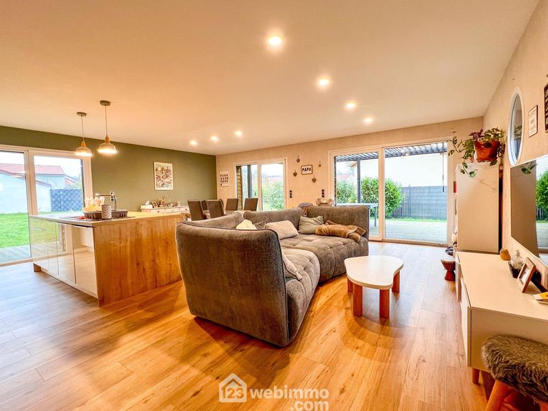 Maison - 122 m² - 5 pièces