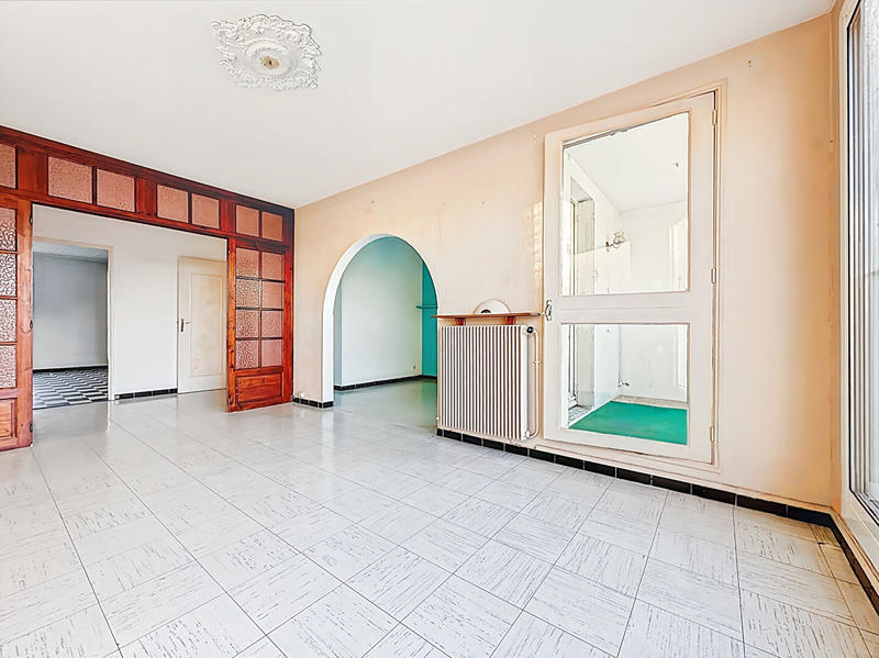 Appartement - 105 m² - 6 pièces