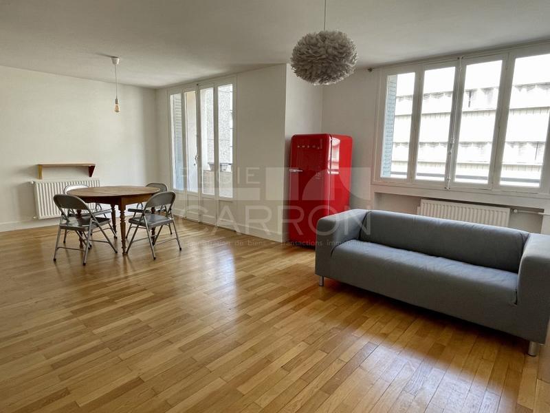 Appartement - 60 m² - 3 pièces