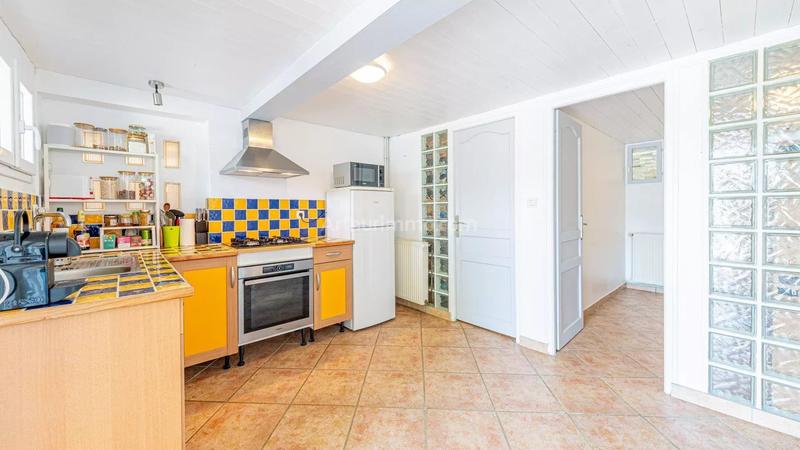 Maison - 207 m² - 10 pièces