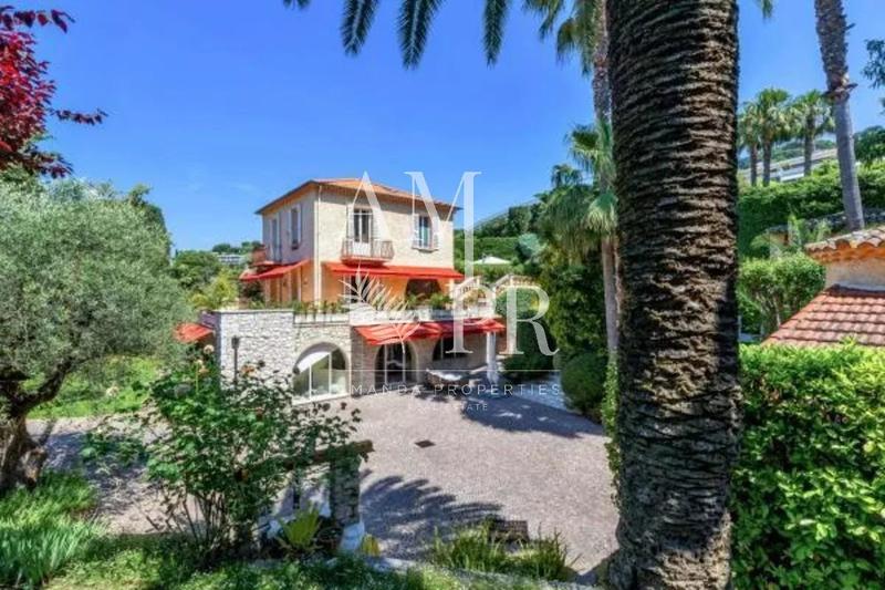 Villa - 300 m² - 7 pièces