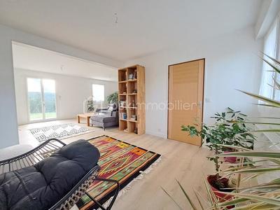 Pavillon - 103 m² - 4 pièces