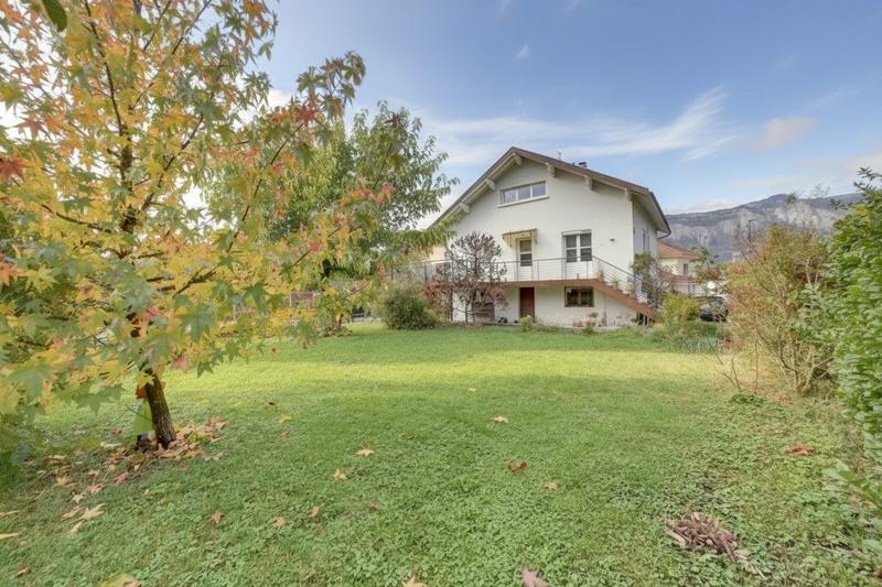 Villa - 210 m² - 8 pièces