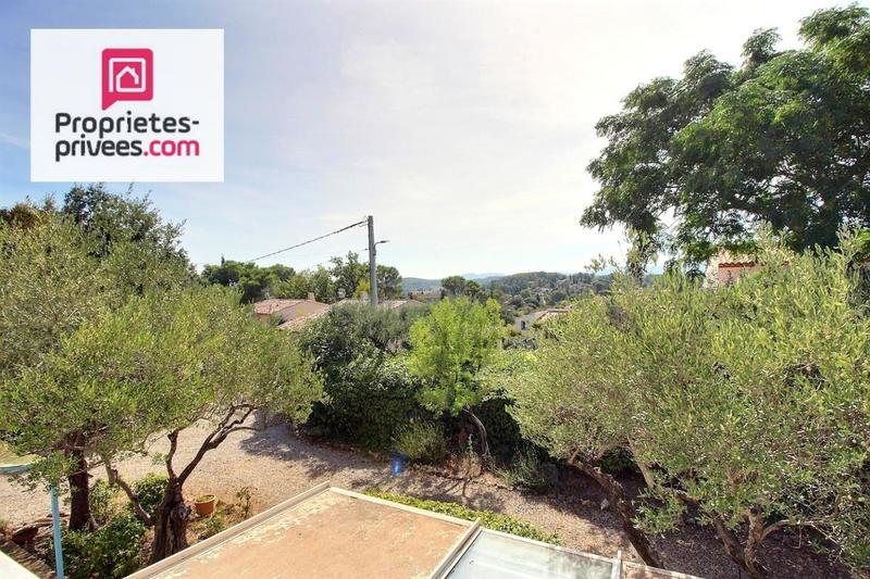 Maison - 200 m² - 7 pièces