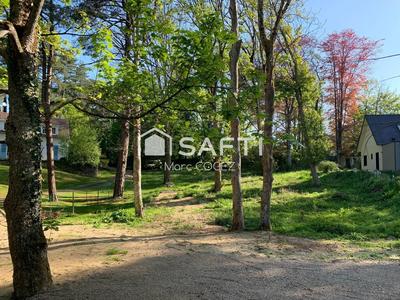 Terrain - 1 834 m²