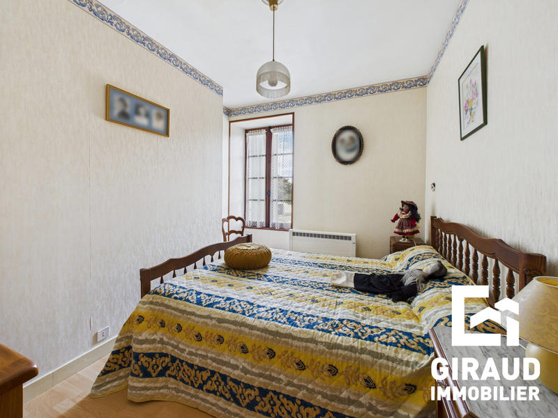 Maison ancienne - 163 m² - 7 pièces