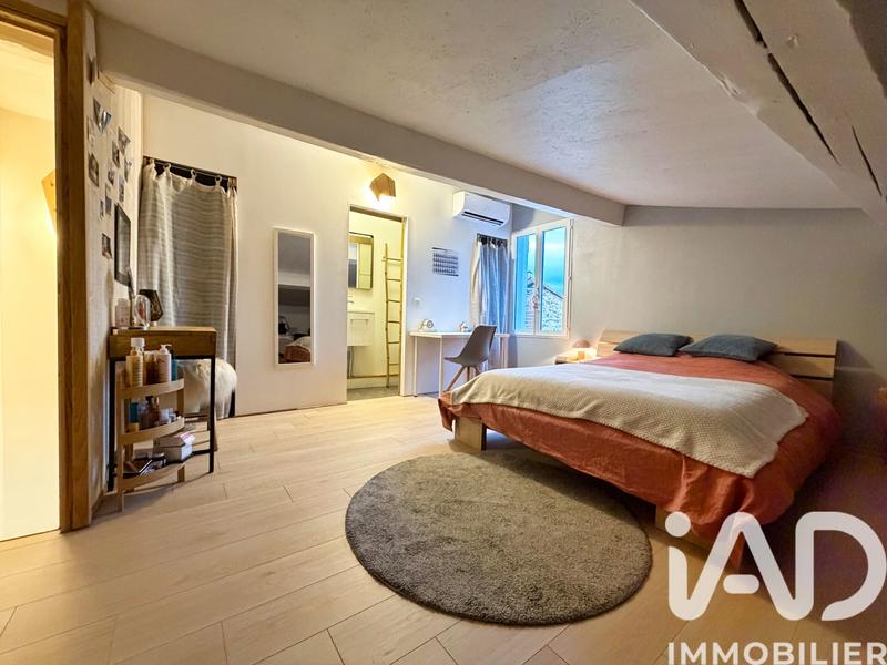 Maison - 102 m² - 4 pièces