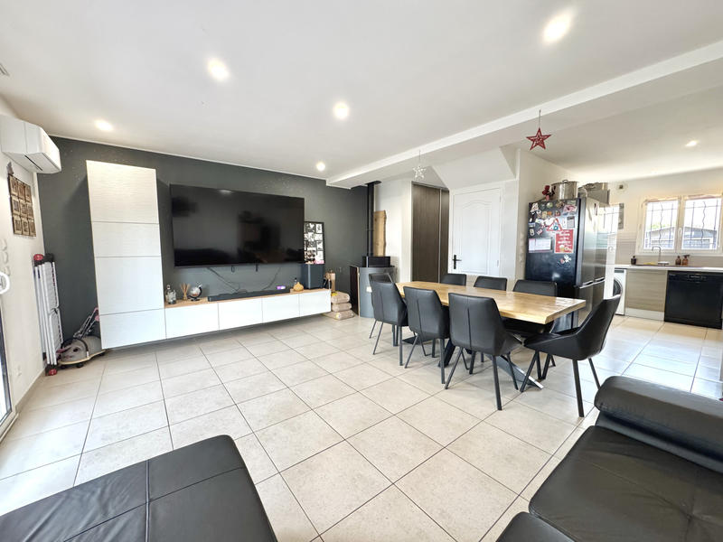 Maison - 85 m² - 4 pièces