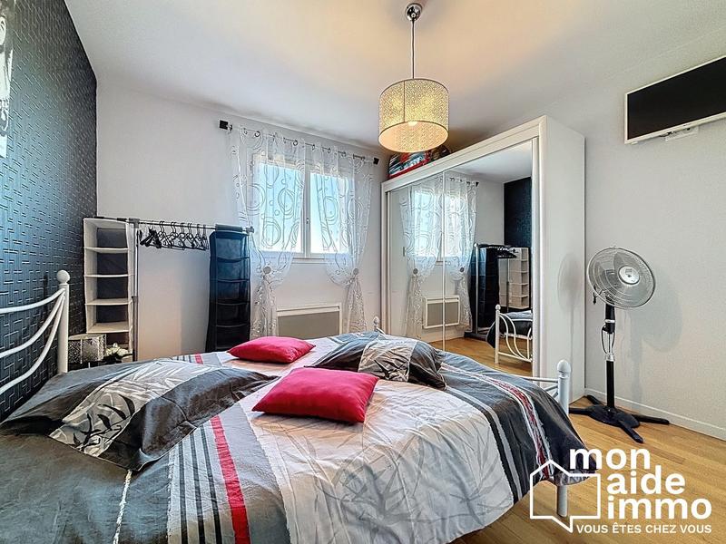 Maison traditionnelle - 164 m² - 6 pièces