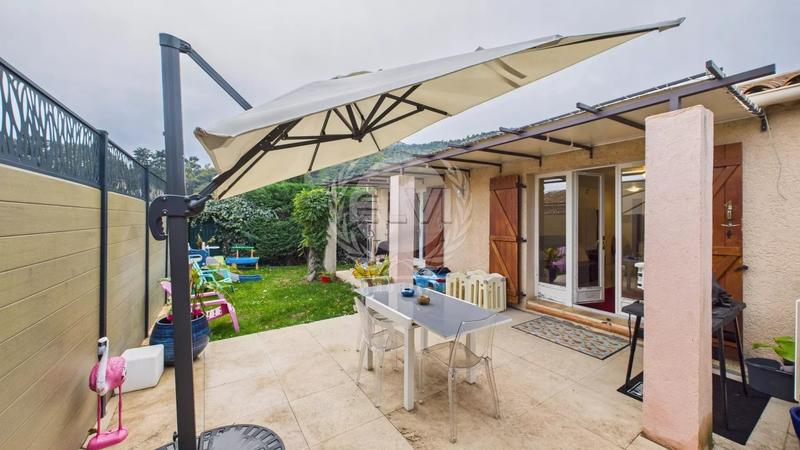 Maison - 62 m² - 4 pièces