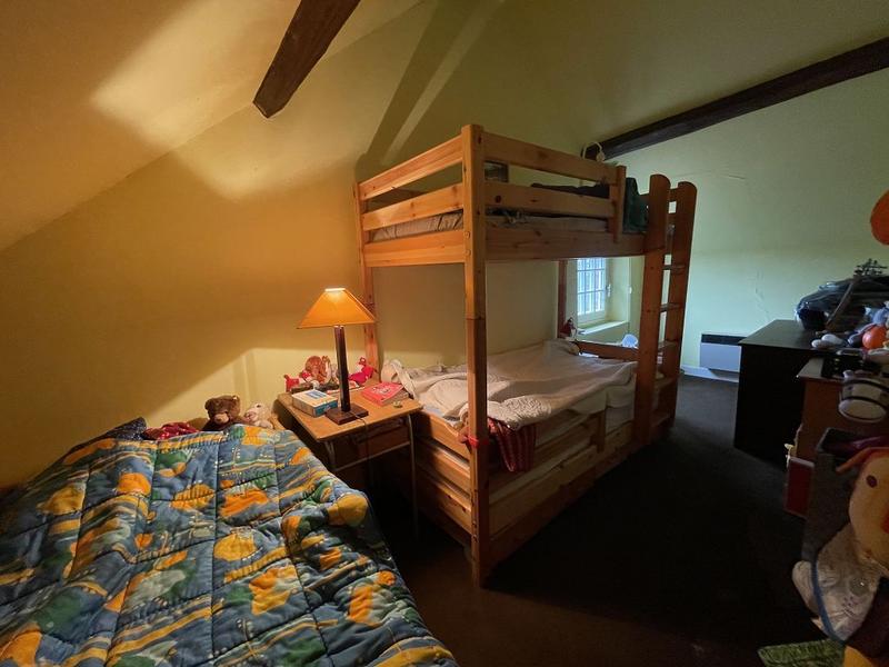 Maison traditionnelle - 251 m² - 6 pièces