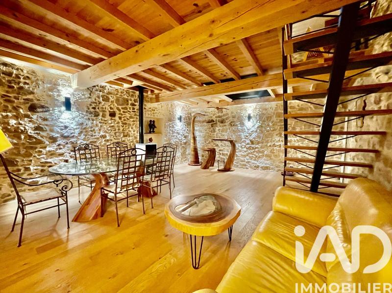 Maison - 155 m² - 5 pièces