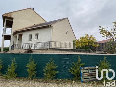 Maison - 145 m² - 5 pièces