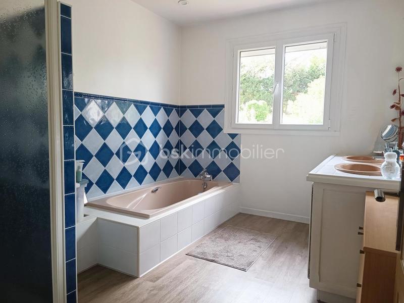 Villa - 190 m² - 6 pièces