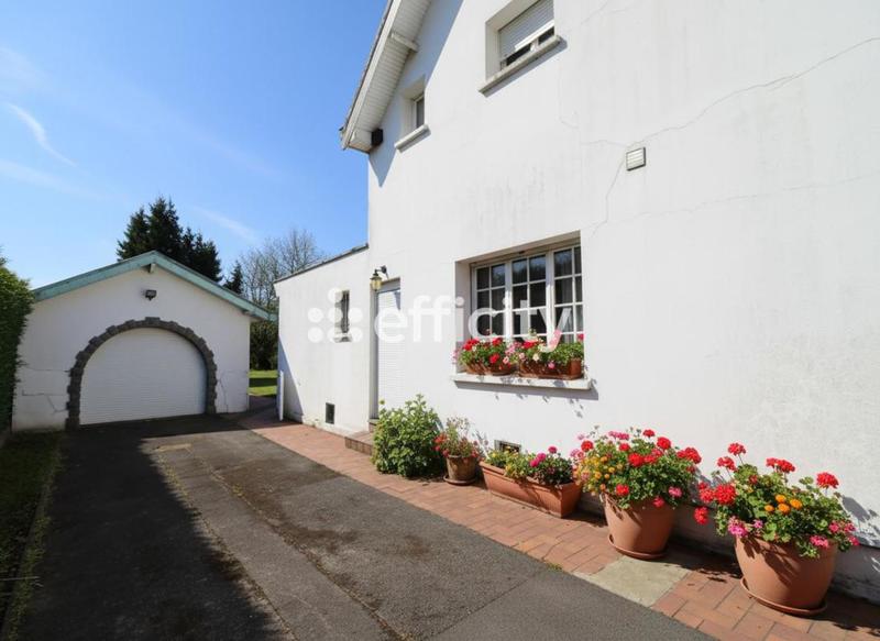 Pavillon - 154 m² - 6 pièces