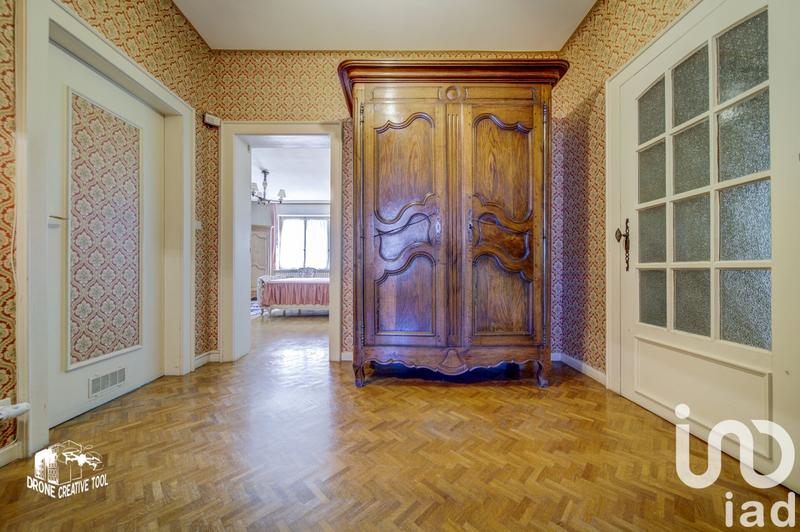 Maison - 179 m² - 6 pièces