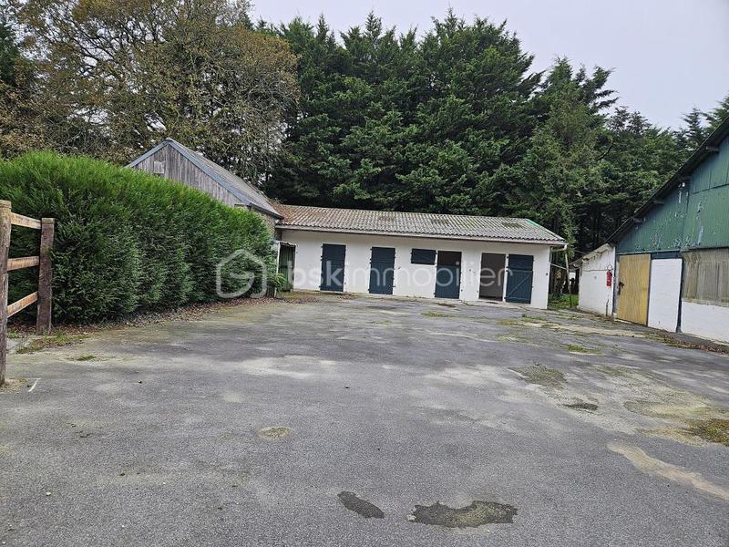 Terrain - 400 000 m²