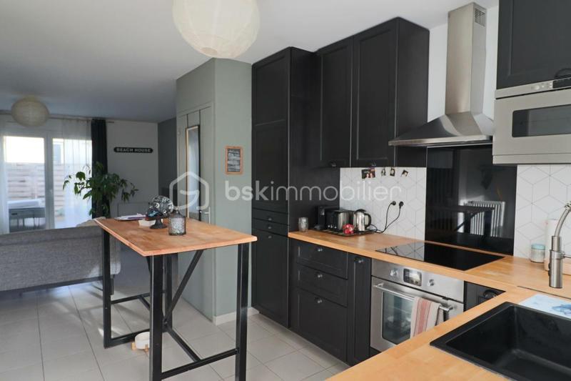 Villa - 80 m² - 4 pièces