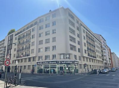 Bureau - 119 m² - 7 pièces