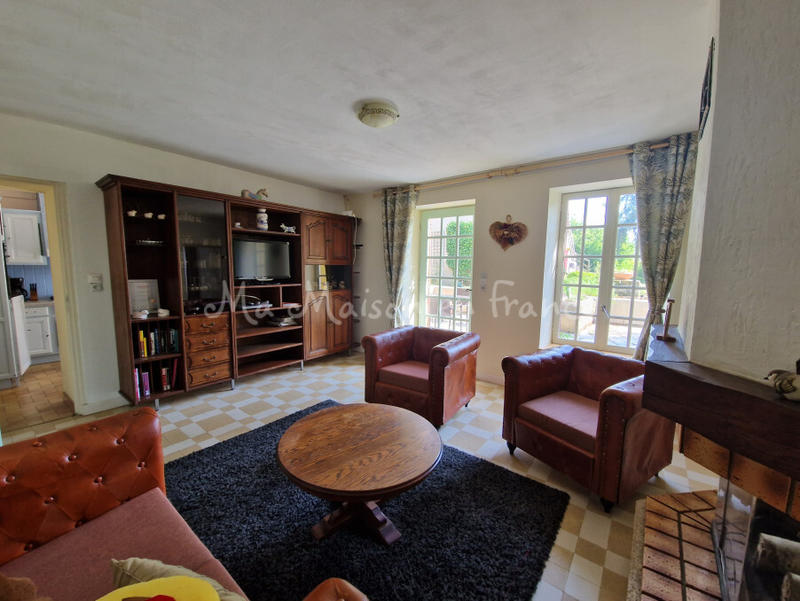 Maison - 420 m² - 12 pièces