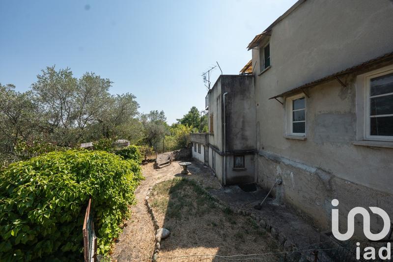 Maison - 270 m² - 10 pièces