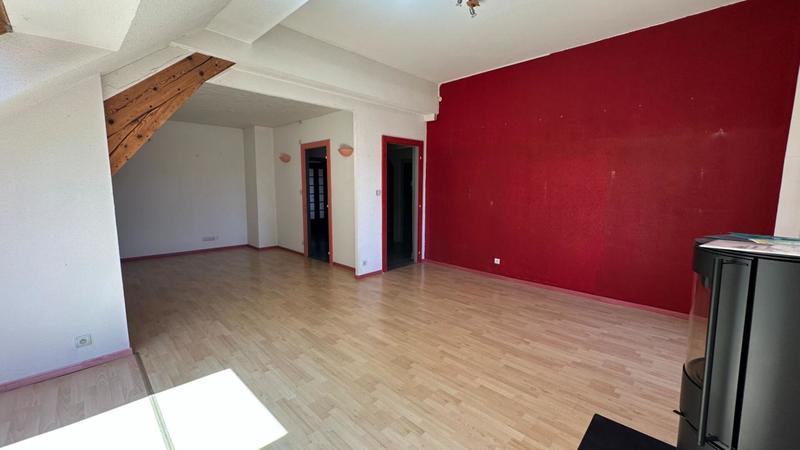 Appartement - 136 m² - 6 pièces