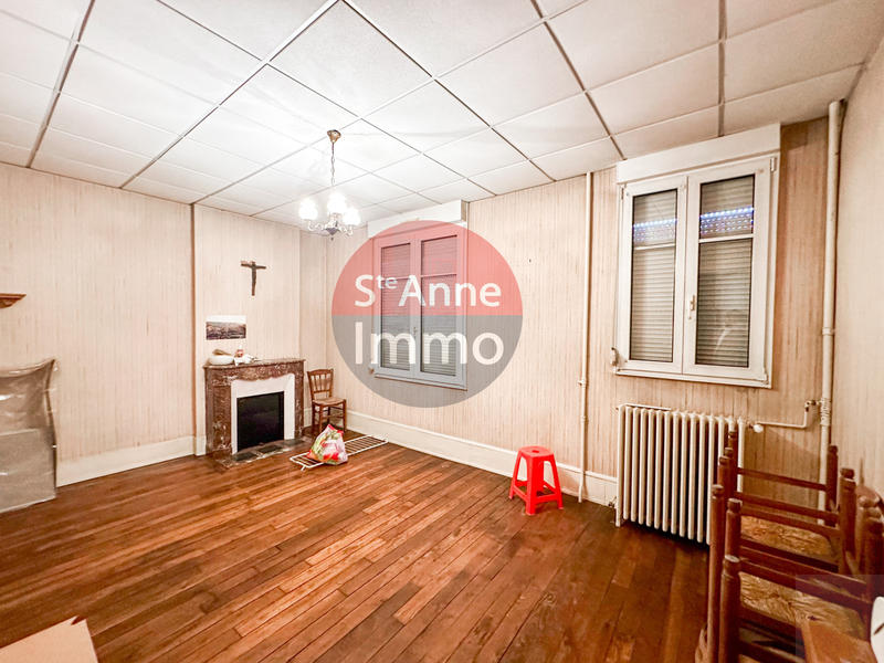 Maison - 300 m² - 12 pièces