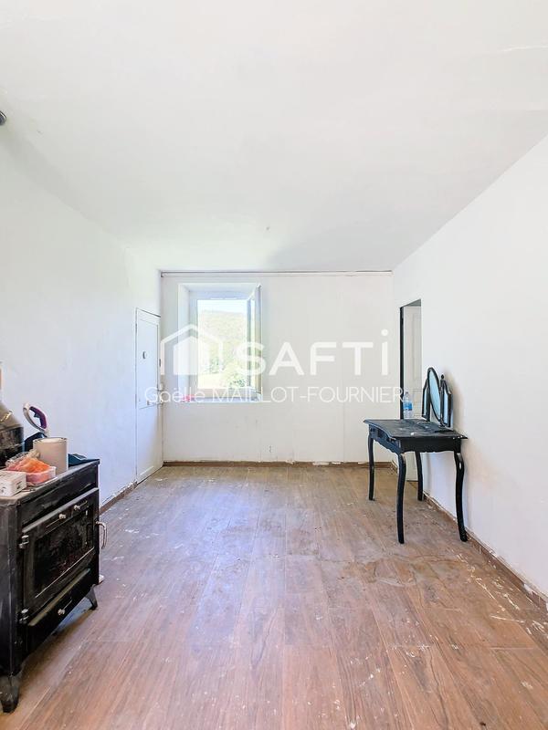 Maison - 237 m² - 12 pièces