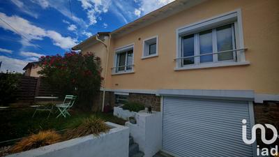 Maison - 100 m² - 5 pièces