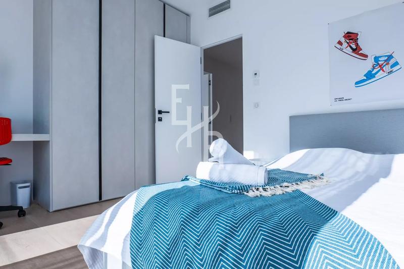 Villa - 245 m² - 5 pièces