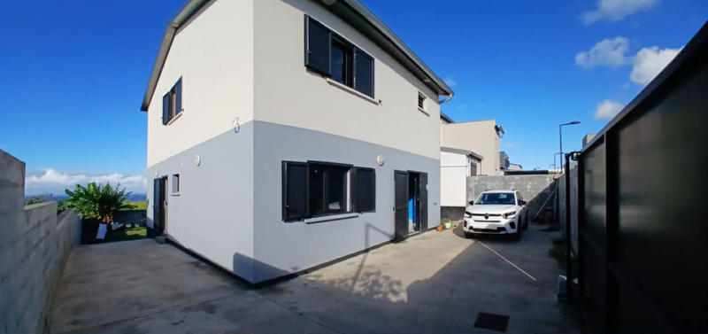 Maison - 135 m² - 5 pièces